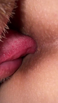 Real Amateurs: Your Real Presence with Us. Living Camera Motions and Hot Scenes