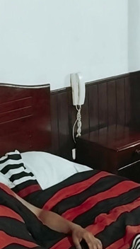 Baculatá manželka si to užívá naplno, pouze fanoušci ve zpomaleném záběru