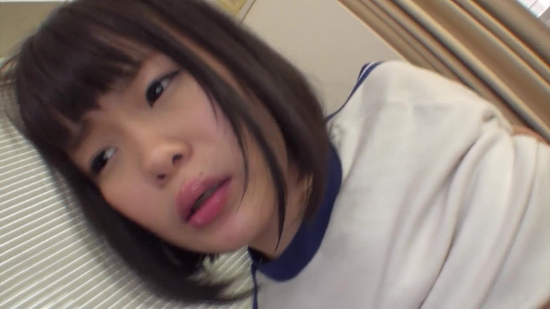 Watch Dirty Movies: Japonská teenagerka dostane obrovský creampie od svého nevlastního bratra!