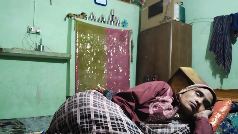 YangZi 69: Memekku dijilat dan dientot habis-habisan sama pacarku sampai muncrat banyak...