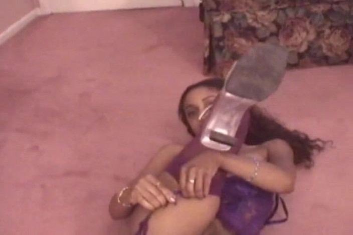 Radical Interracial: Hot brown girl cast video