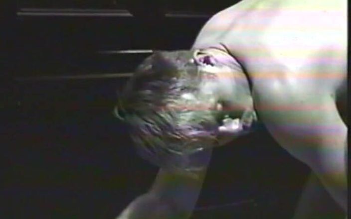 Gay RetroX VHS: Ham erkek enerji patlaması #4