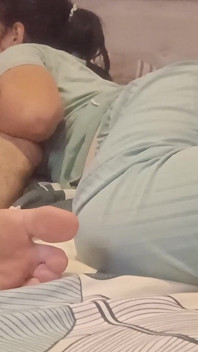 Stiefvader Neukt Me Goed in Mijn Mond En Laat Je in Mijn Mond Gaan En Ik Slik Sperma Door
