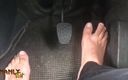 Manly foot: Blote voet pedaal pompen - je tong behoort tot mijn zolen -...