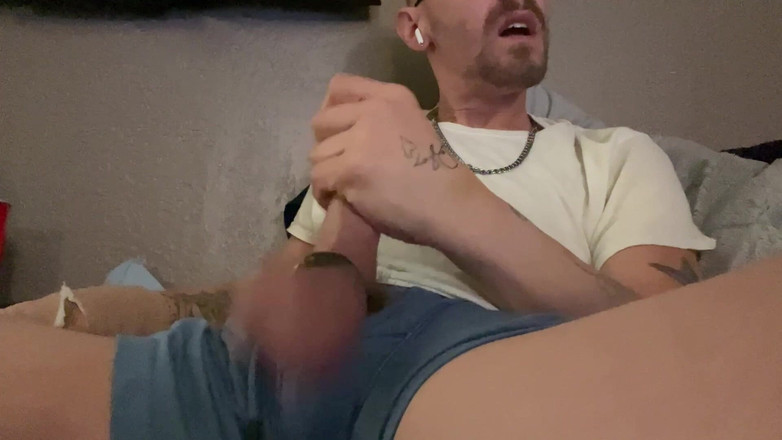 Dale Roan: Kann Nicht Aufhören Zu Masturbieren