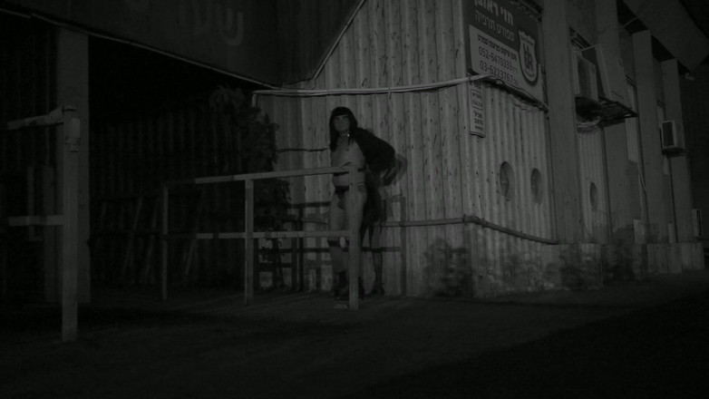 Voyager: Süper Seksi Crossdresser