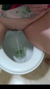 Dessperate Pissing