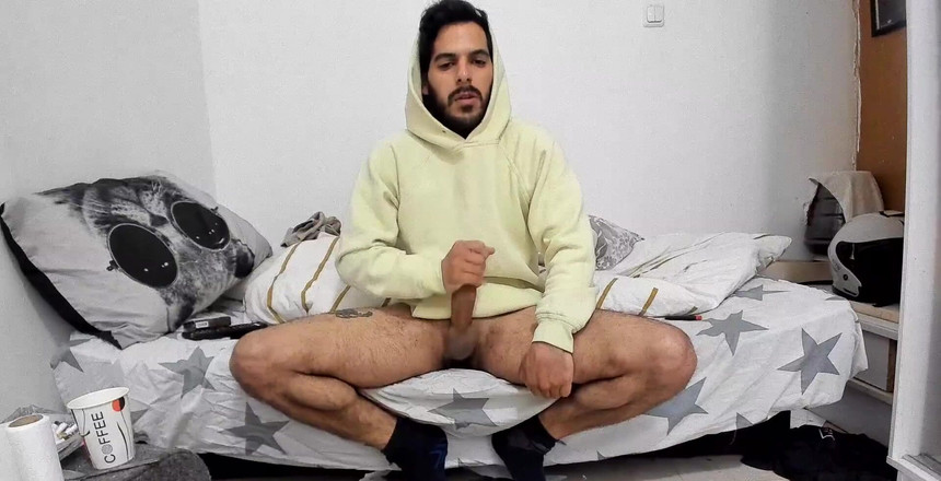 Grayalpha: Sukakan Hoodie ini! Pancutan keras tanpa tangan