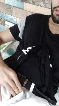 Habe ich dir jemals gesagt, dass ich Vibratoren an meinem schwanz liebe?