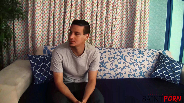 SaintPorn: 穿着高跟鞋和丝袜的大奶子金发女郎狠狠地骑乘sonny nash的鸡巴