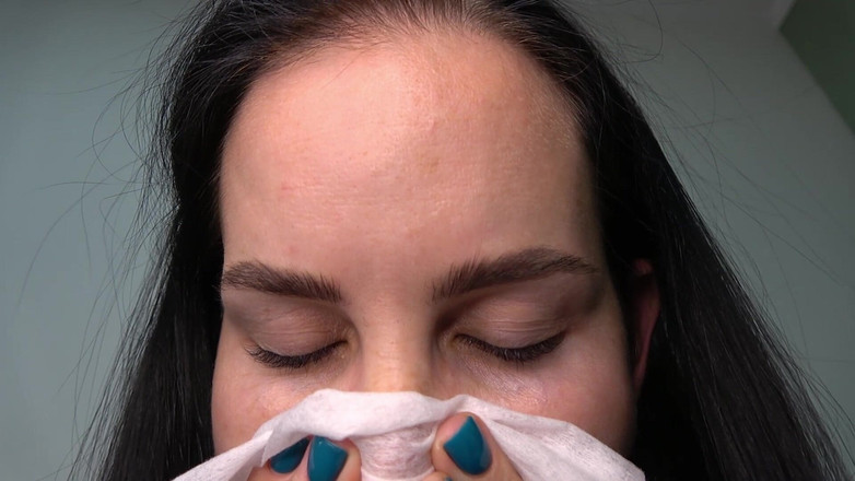 Anna Sky: Anna Sneezes and Blows Her Nose with a Pig Nose