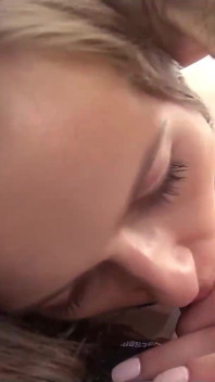161 - 1 nana baise pour une partie de creampie