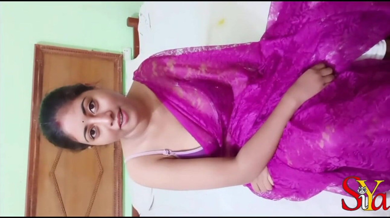 Vicky Siya: Desi Randi Bhabhi Fucked in All