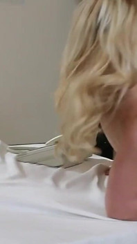 Güzel kadın yumuşak - ünlü filmin seksi parodi sc5