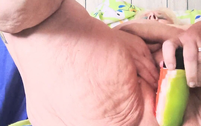 HerculesnVENUS: Pussy Gets Hammered No Pampering