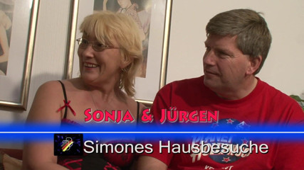 BB video: Simone loves receiving two women at his home