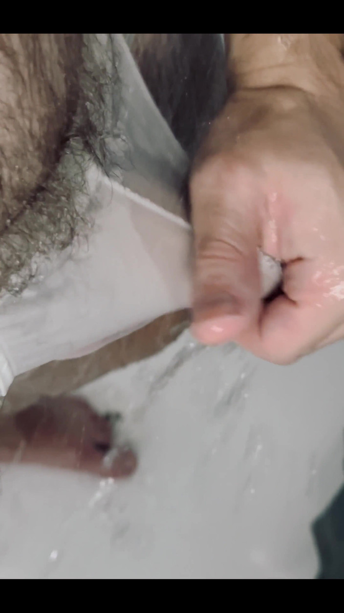 Mister Stone: Un grande sacco bagnato