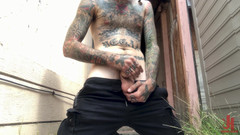 Kinky Bites Gay: हंगामा मचाना!