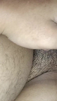 Self Handjob with Non-dominant Hand