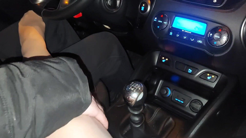 Step Mommy: Rijpe stiefmoeder plaagt haar stiefzoon in de auto, met haar...