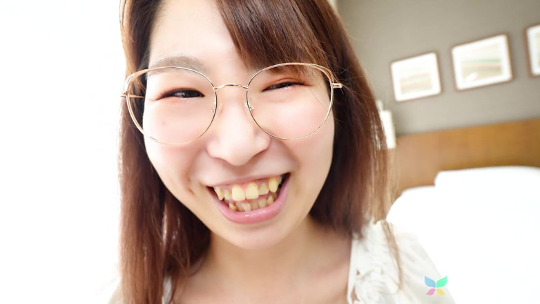 Tenshigao: Video bokep pertama nona momoko azuma si pekerja kantoran