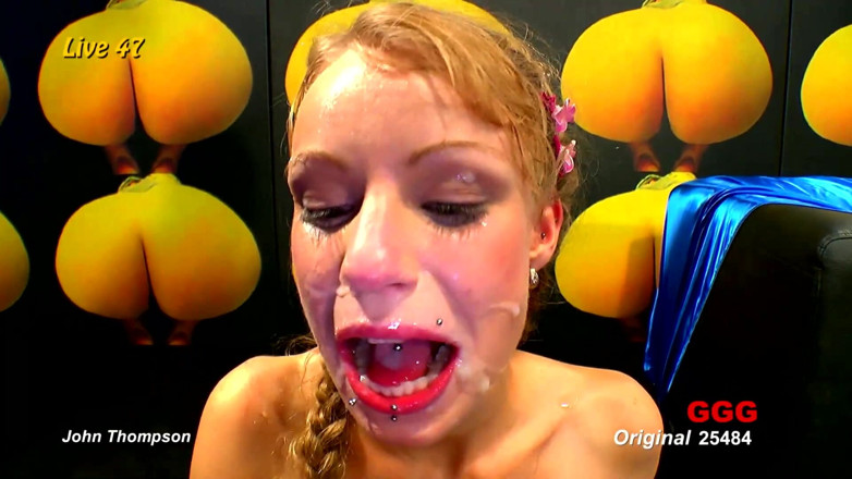 German Hardcore Gangbang: ¡cinco Zorras Porristas Cachondas Puño Y Chorro En Una Orgía...