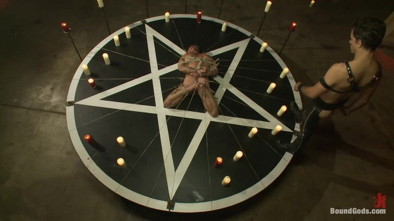 Bound gods: My Master's Master - हैलोवीन अपडेट