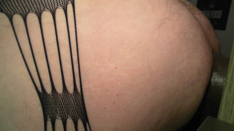 GiantDildoLover: 屁股上两根漂亮的大肥大假阳具