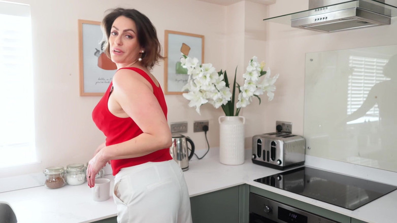 Countess diamond: Submit to Your Dominatrix Neighbour