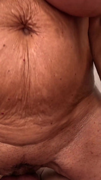 Oiled up for a Mega Orgasm