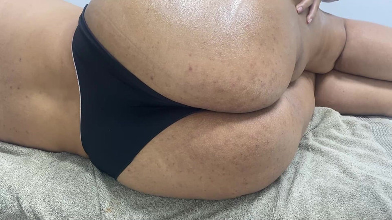 kloyesteicy: 胖屁股摩擦