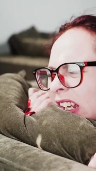 Šprtská plachá dívka potřebuje nějakého dilf ptáka
