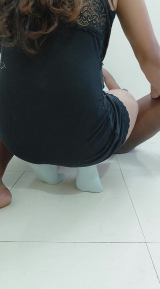 Trisha Hotness: 继妹 #6 戴避孕套