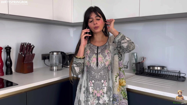 Aaliyah Yasin: Aaliyah conforta o verão depois de pegar o namorado traindo