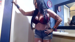 Abby Anna: Pișare urgentă disperată care sare în pantalonii mei scurți