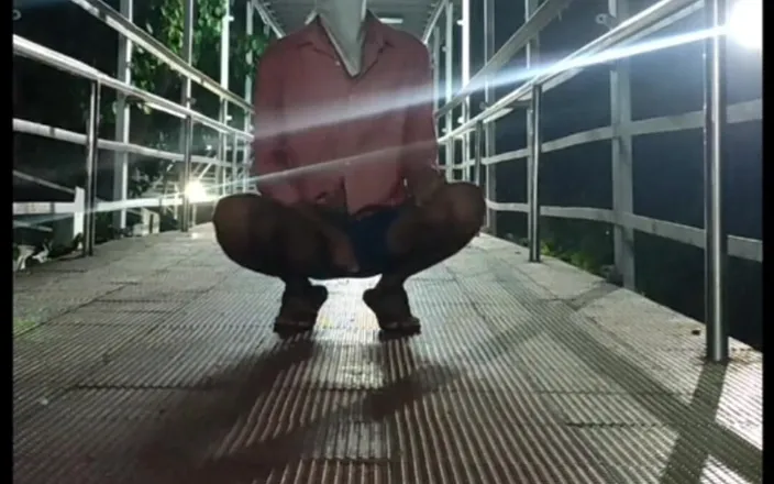 Tani: Cum in Ass