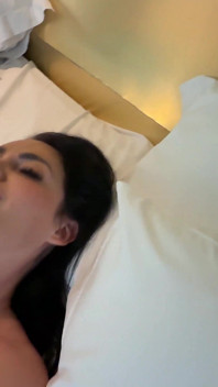 Paola Hotwife É Fodida Na Frente Do Marido