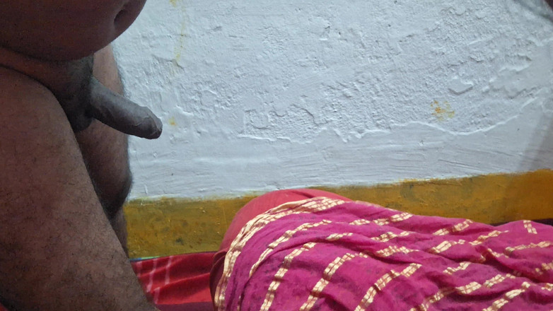 Busty Banuu: 흑인 대물 자지에게 따먹히는 핫한 밀프