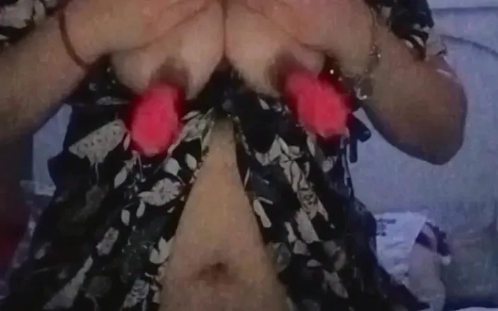 HtxmamiBelle: Solo Session