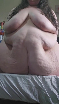 Ssbbw dikke buik schuddend lawaaierig bed