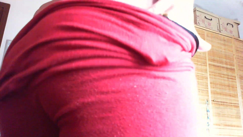 Nicoletta Embassi: बड़ा रबर लंड और पूरी तरह से गीला हस्तमैथुन आपकी सौतेली बहन मजा लेती है