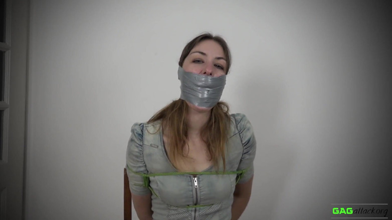 Gag Attack: Pearl - PVC bant ağzı tıkalı