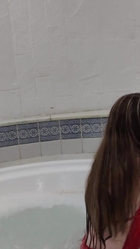 Njuter av jacuzzin