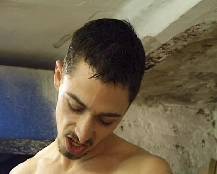 BB Video - Old School: Alemã milf amadora gangbang com mijo e buceta peluda