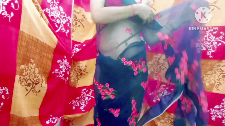 Ankurpriya000: 换衣服中看到的stpcist的衣服