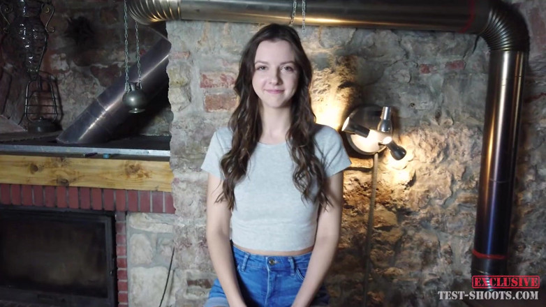 Test-Shoots: Rebeka Ruby नग्न कास्टिंग इंटरव्यू एक्सक्लूसिव