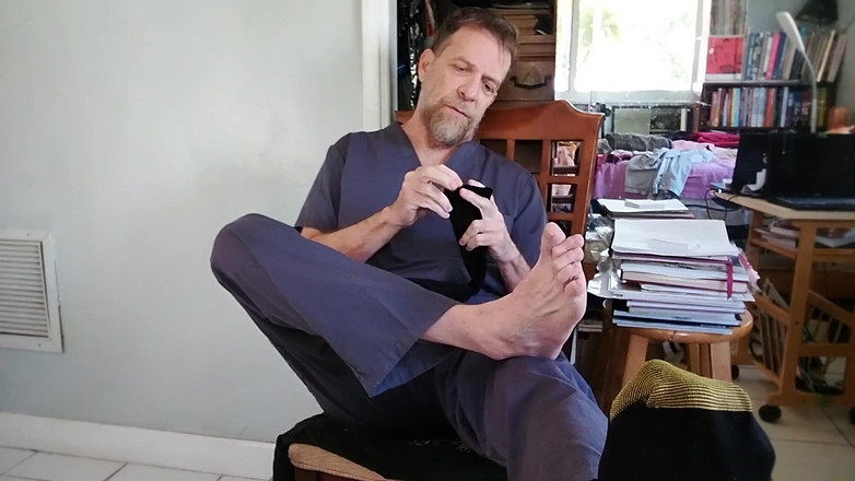 Hairyartist: 스트레이트 변환 치료 - 노출의 스릴