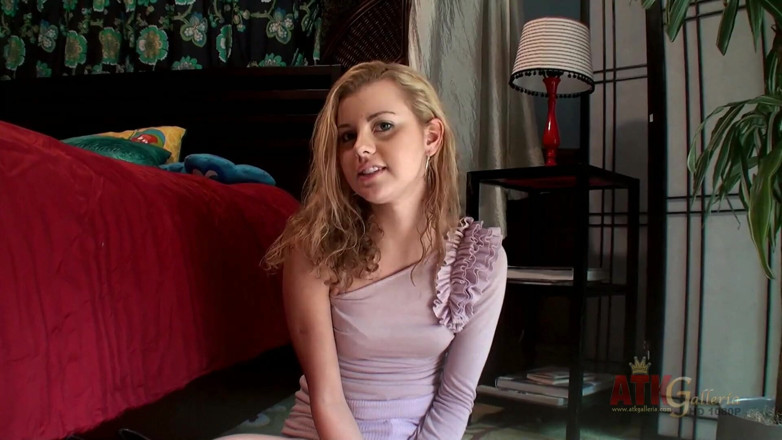 ATK Fans (Lesbians): Jessie Rogers and Alisa Ford behind the scenes