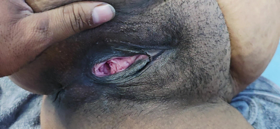 Payal studios: De stiefzus van een vriend had zeven seksen