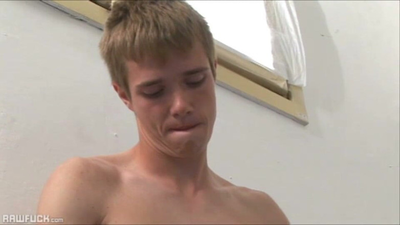 Raw Fuck: Sub perempuan jalang Dennis James Services Raw Dong